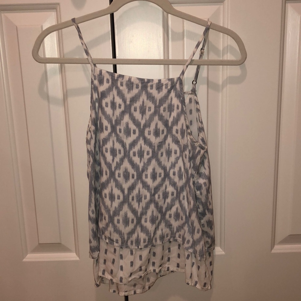 Spaghetti strap flowy double layer pattern shirt